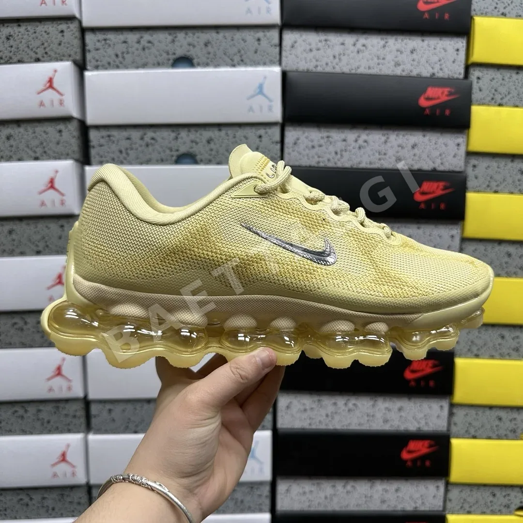 나이키 [EG] 에어 골드 IQ7634-009 201671 Nike Air Liquid Max 상세 이미지 8