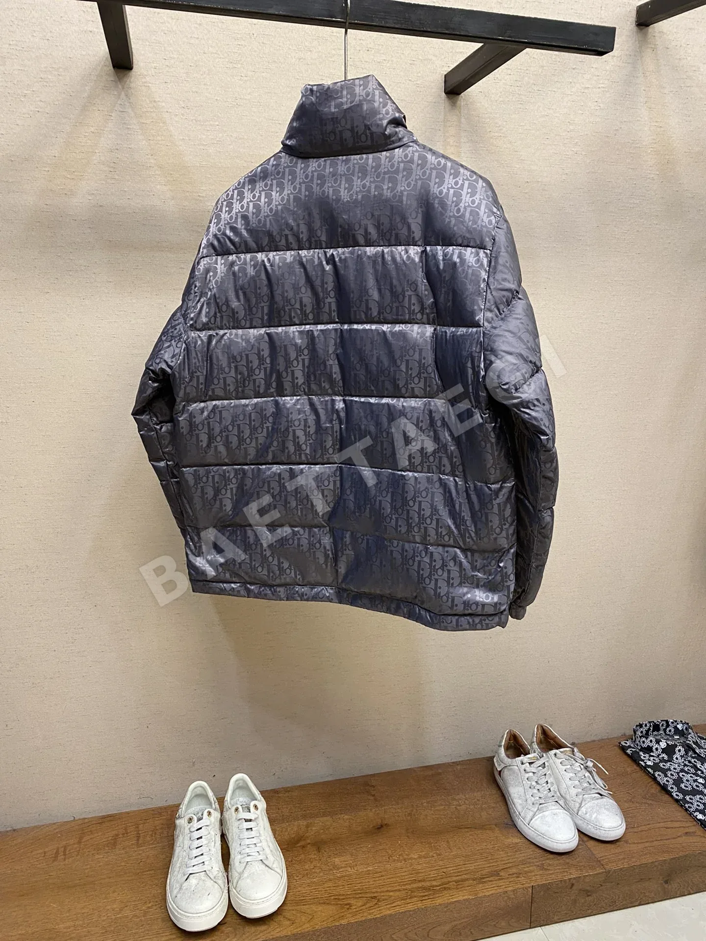 디올 로고 직조 오리털 패딩 재킷 상세 이미지 2