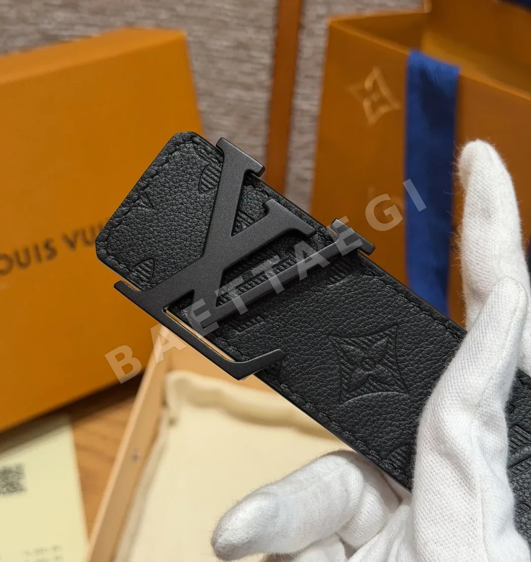 루이비통 이니셜섀도우 40mm 소가죽 벨트 상세 이미지 2