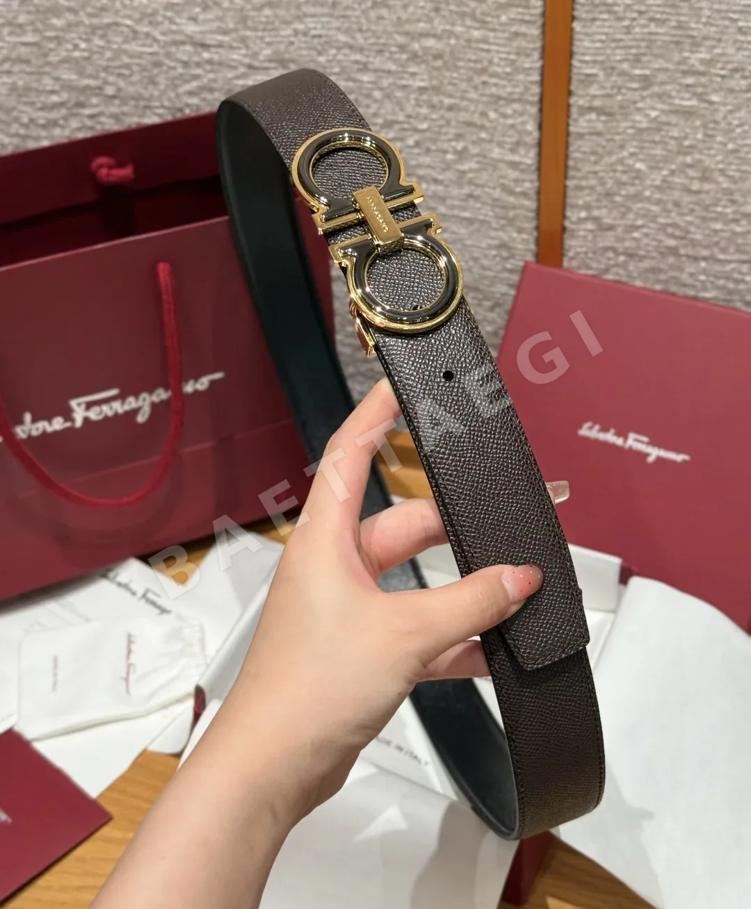 페레가모 간치니 버클 양면 가죽 벨트 상세 이미지 4