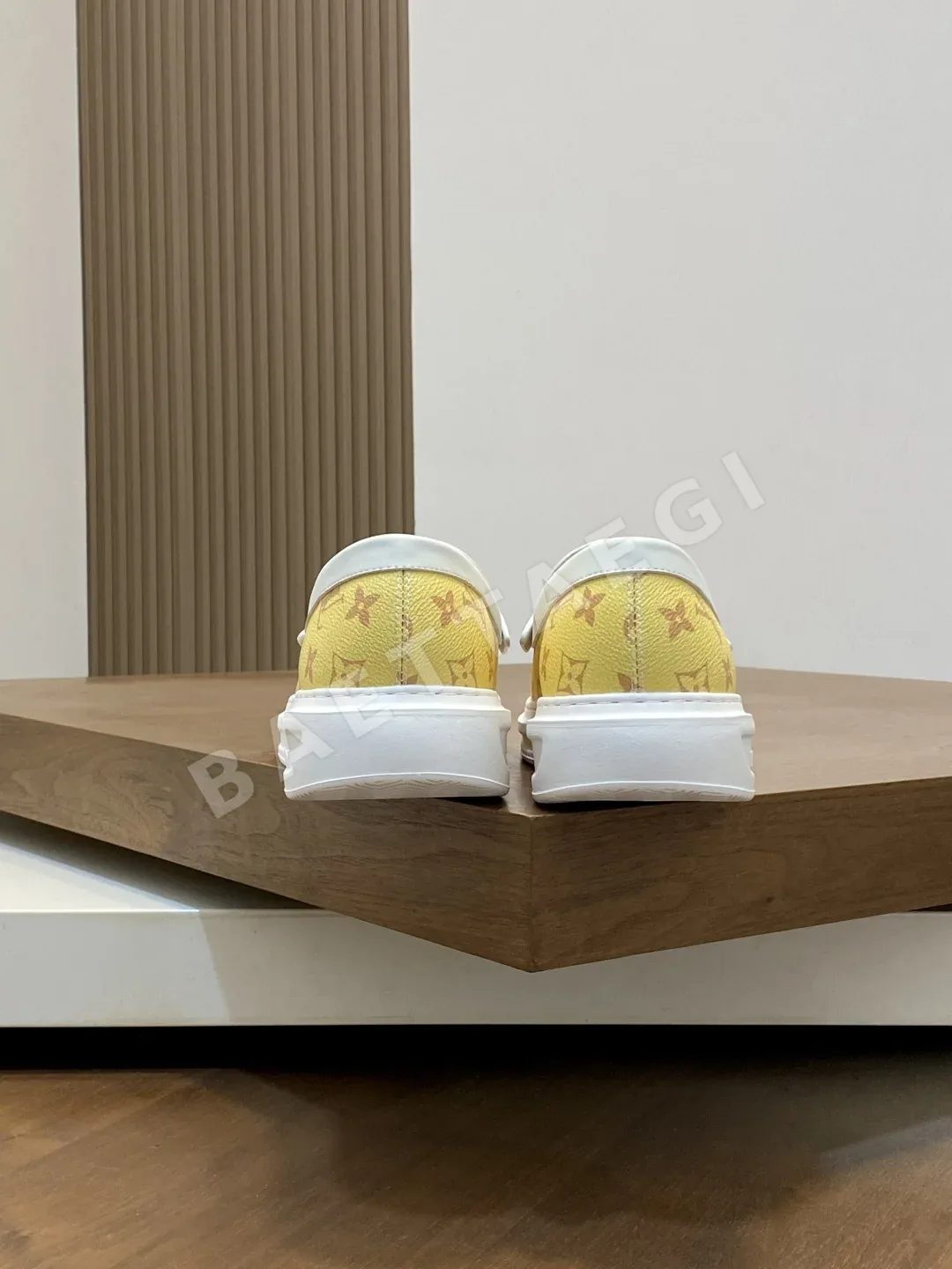 루이비통 신발 상세 이미지 8