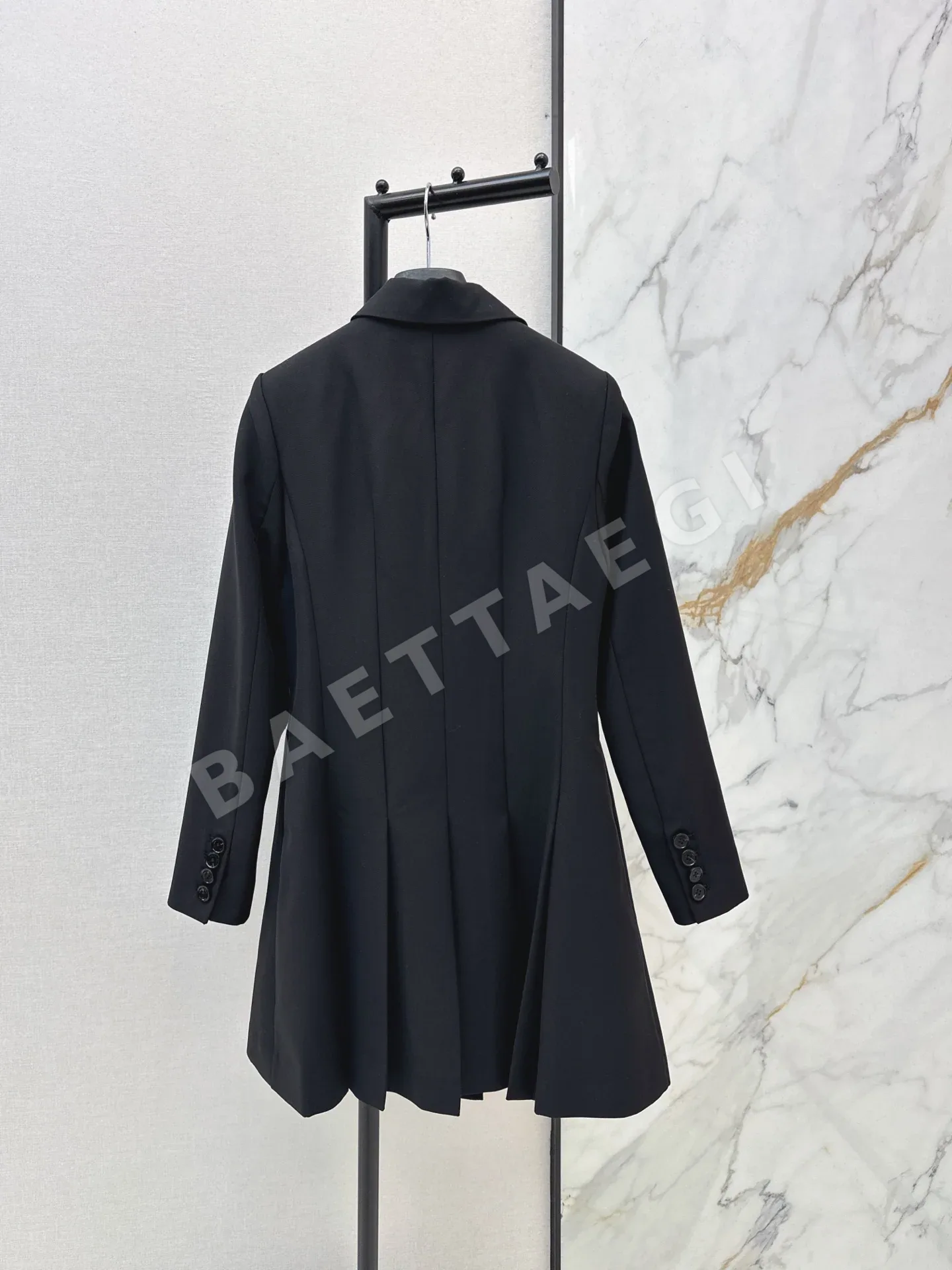 디올 플리츠 더블브레스트 여성 자켓 상세 이미지 9