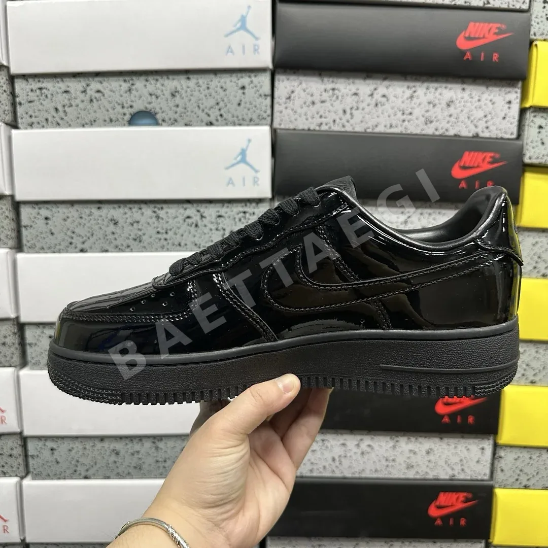 나이키 [XY/PB] 에어 포스 1 로우 IV2857-010 201754 Nike Air Force 1 Low '07 Premium Black 상세 이미지 7