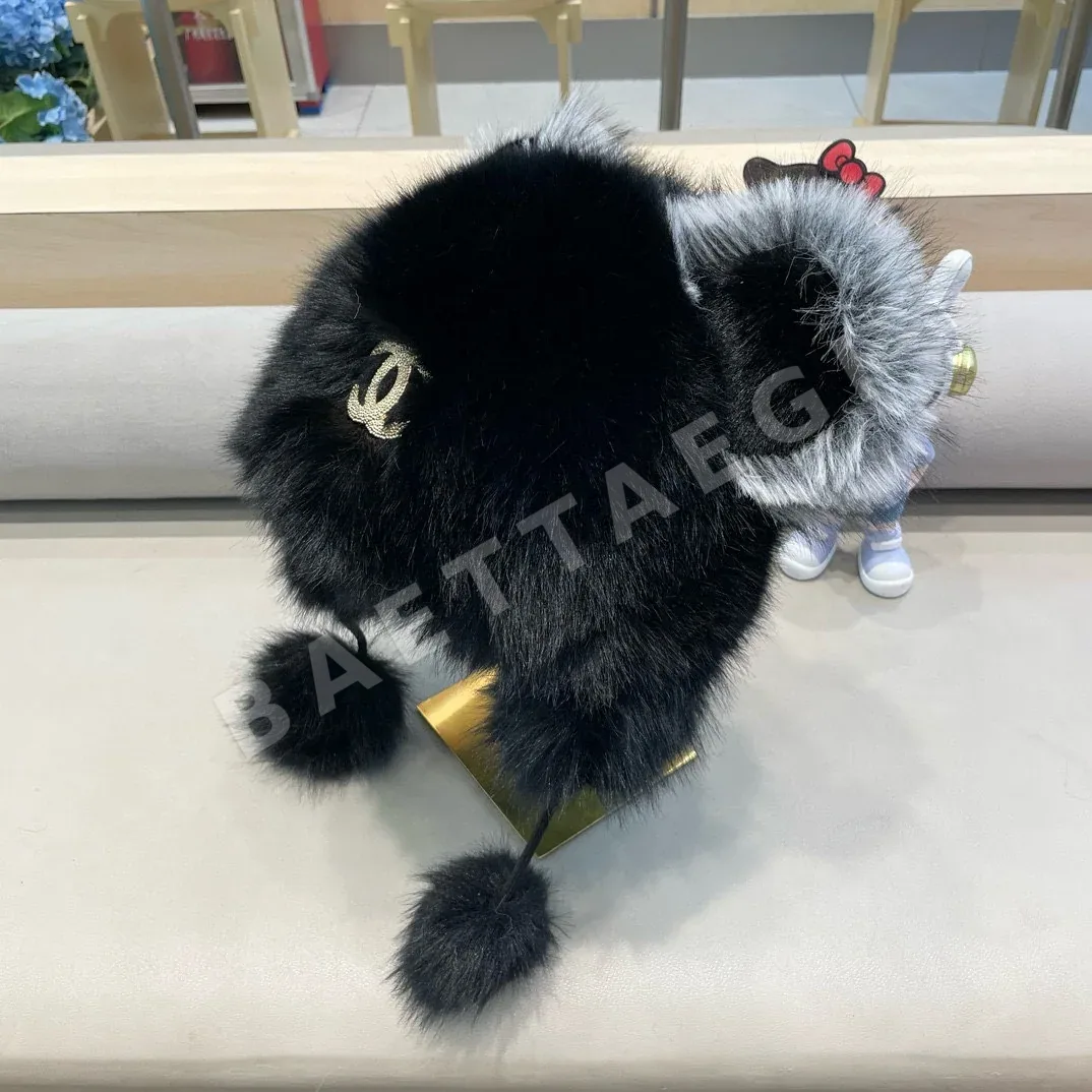 샤넬 페이크 퍼 곰 귀 모자 상세 이미지 9