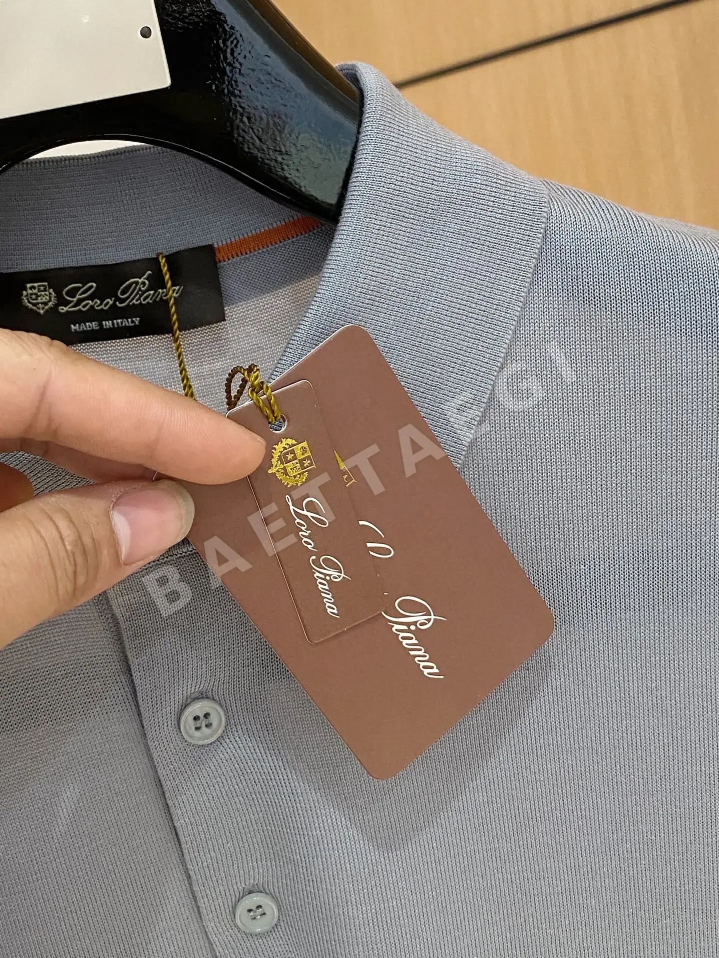 로로피아나 뽕나무 실크 혼방 남성 반팔 티셔츠 상세 이미지 5
