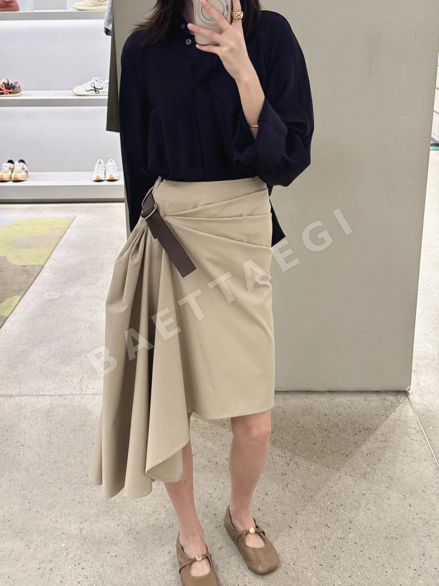 로에베 여성 스커트 상세 이미지 2