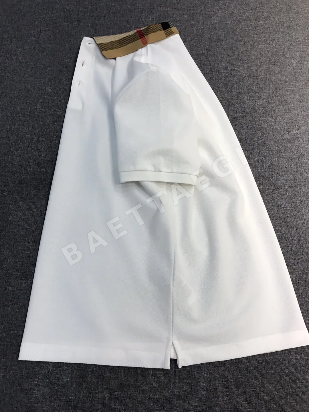 버버리 메시 피케 카라 남성 반팔 셔츠 상세 이미지 2