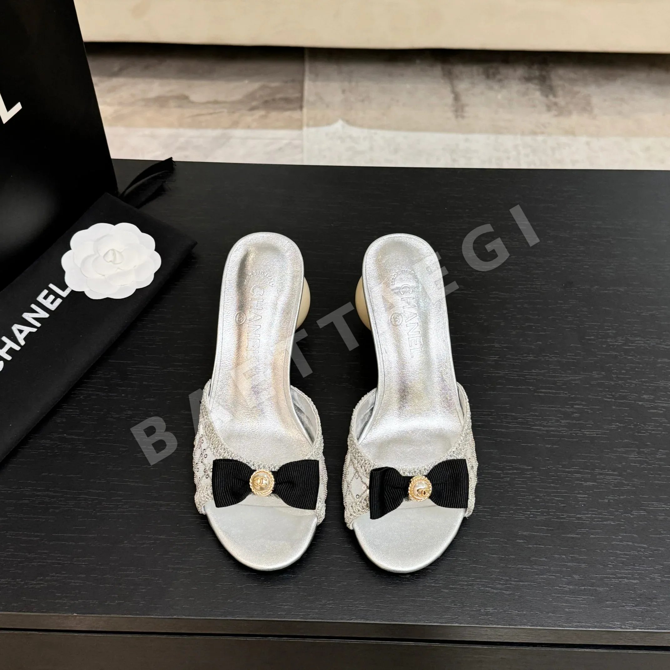 샤넬 뉴펄 메리제인 슬리퍼 98426