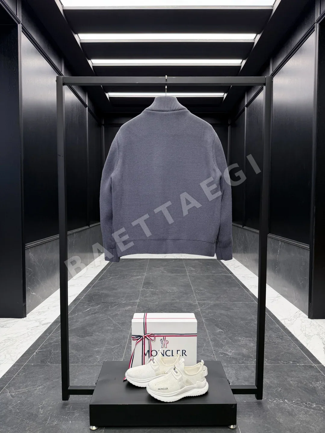 몽클레르(Moncler)의 트리콧 패딩 집업 가디건 상세 이미지 9