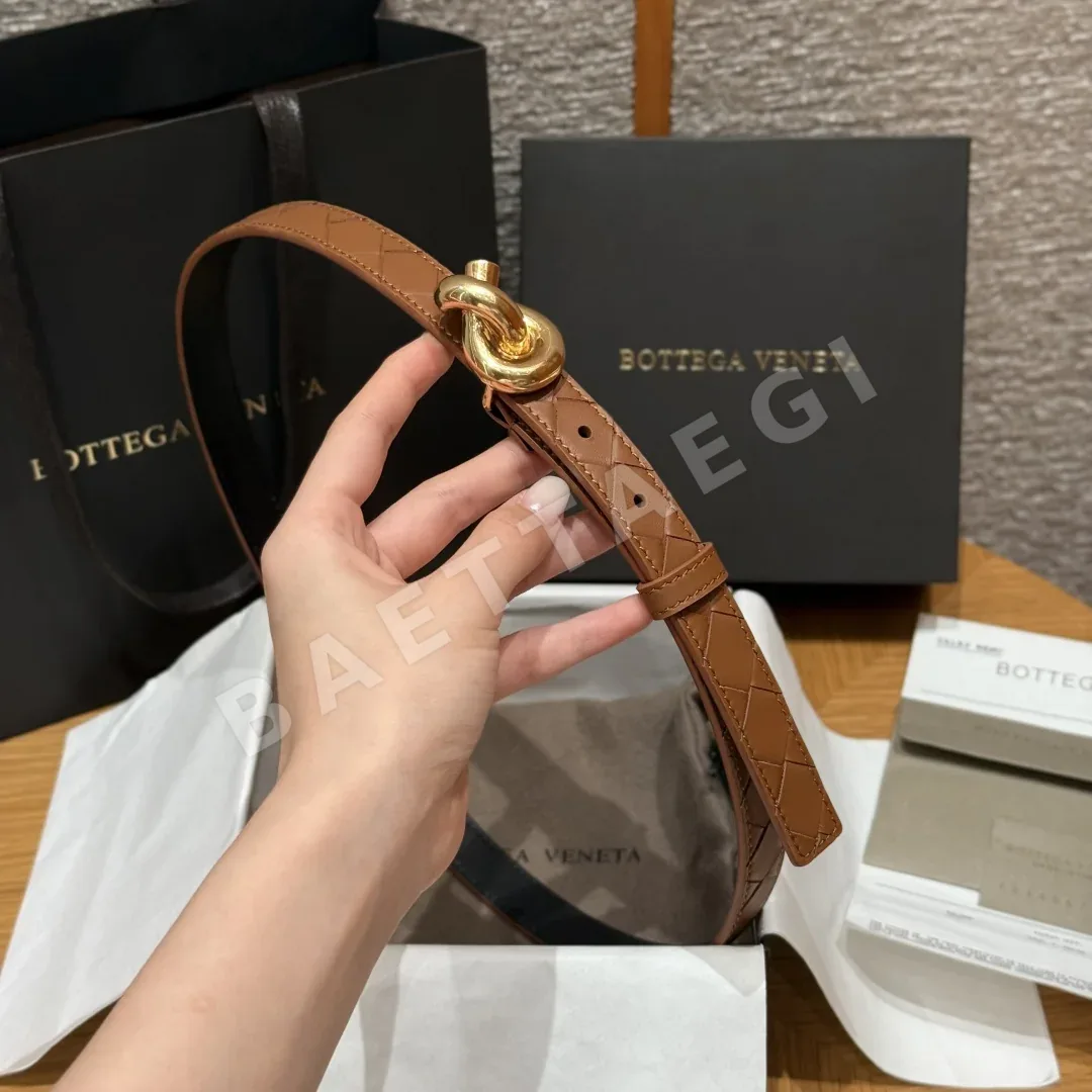 보테가베네타 인트레차토 소가죽 벨트 상세 이미지 5