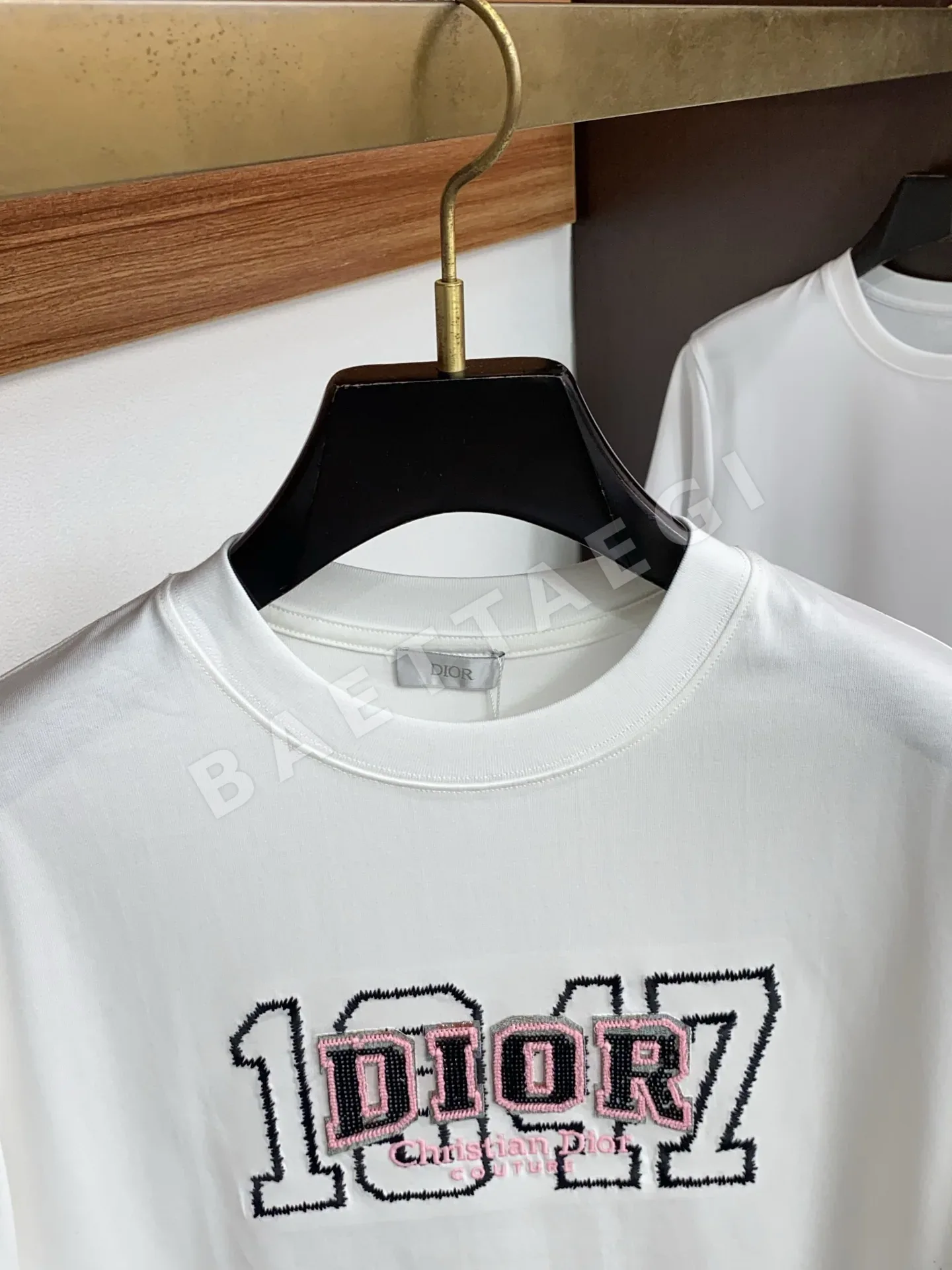 디올 남성 반팔 상세 이미지 3