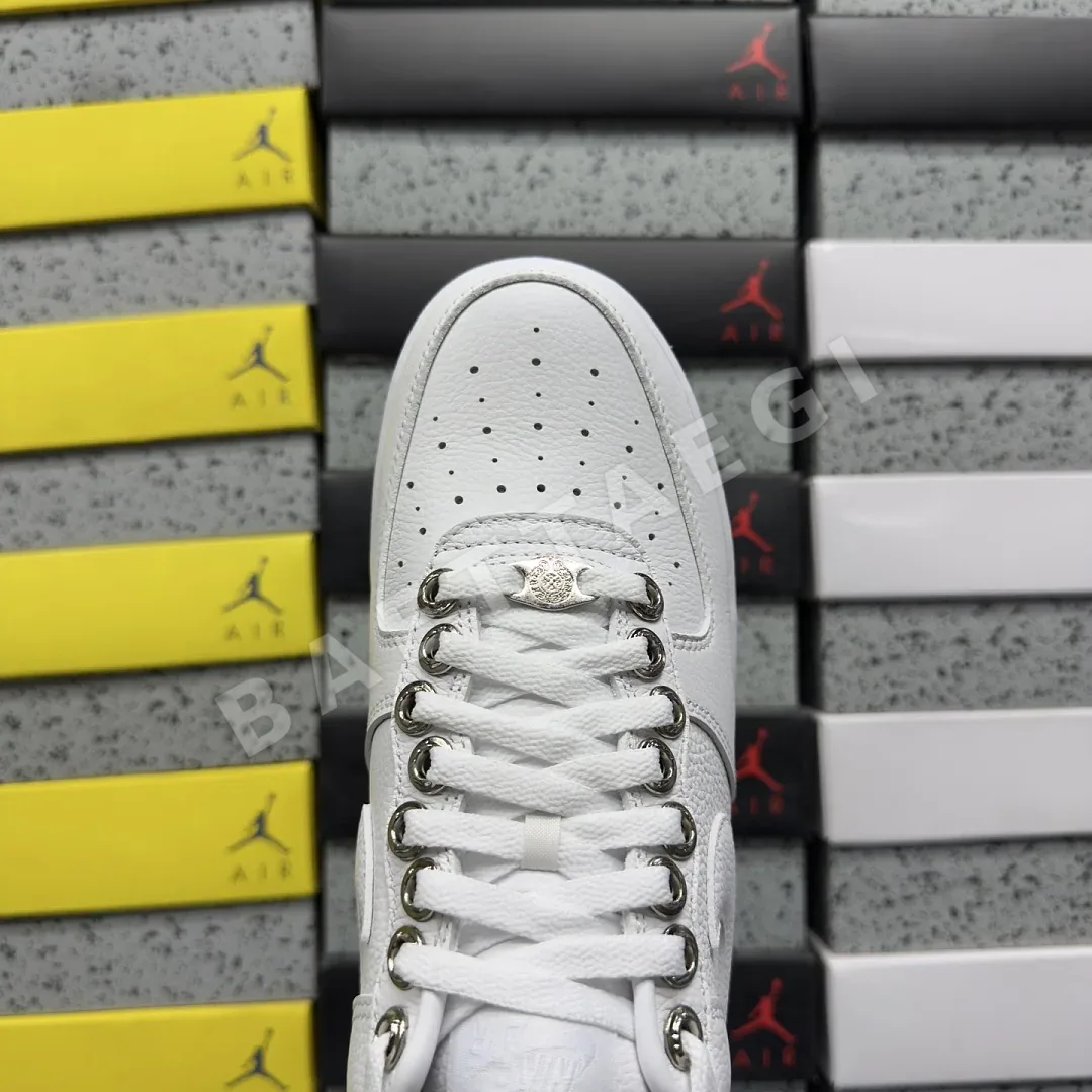 나이키 [GX] 에어 포스 1 로우 SP CZ8065-100 201747 Nike Air Force 1 Low SP Drake NOCTA X 상세 이미지 2