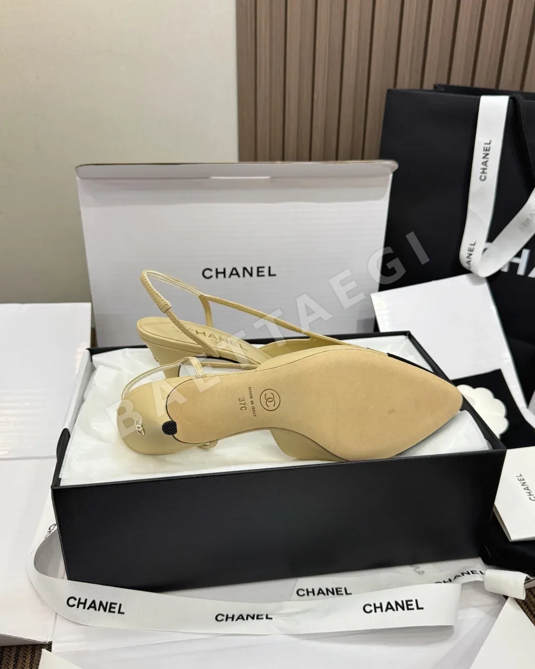 샤넬 힐 여성 램스킨 백레이스 상세 이미지 9