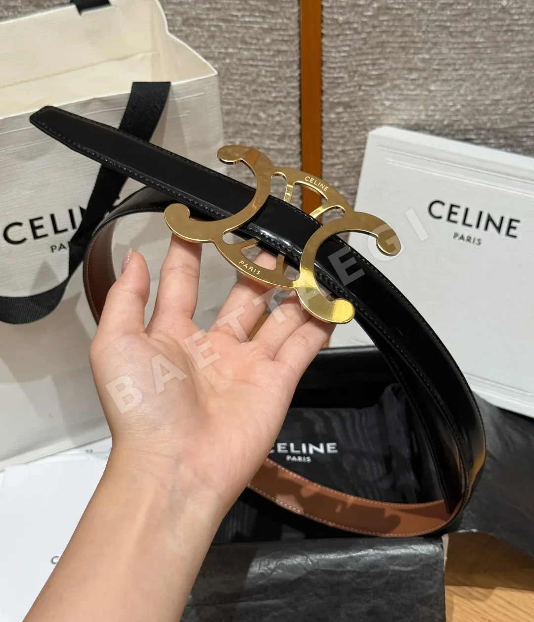 셀린느 트리옹프 코어 25mm 벨트 상세 이미지 4