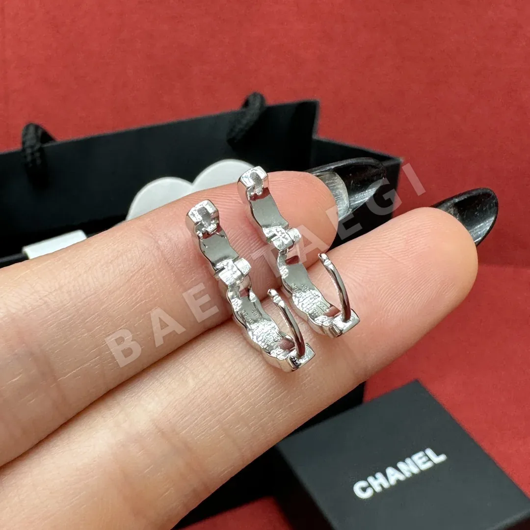 샤넬 화이트골드 코코 크러쉬 귀걸이 상세 이미지 5