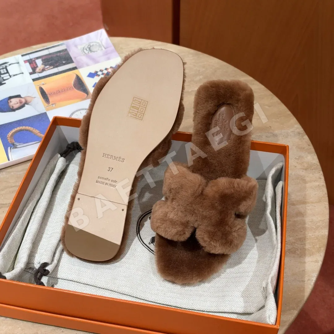 에르메스 오란 샌들 Gold Shearling H 컷아웃 상세 이미지 11