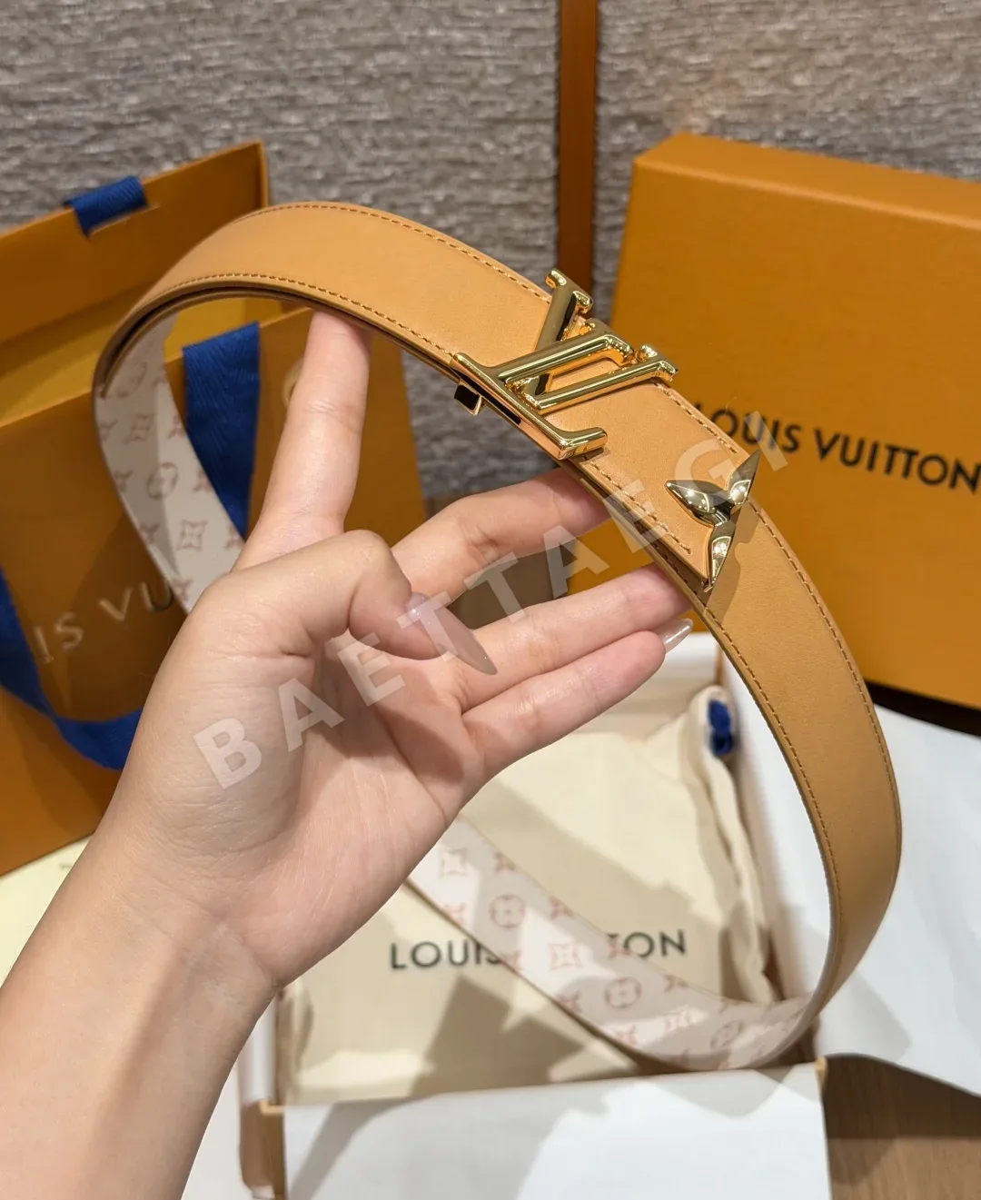 루이비통 프리티 30mm 리버시블 벨트 상세 이미지 3