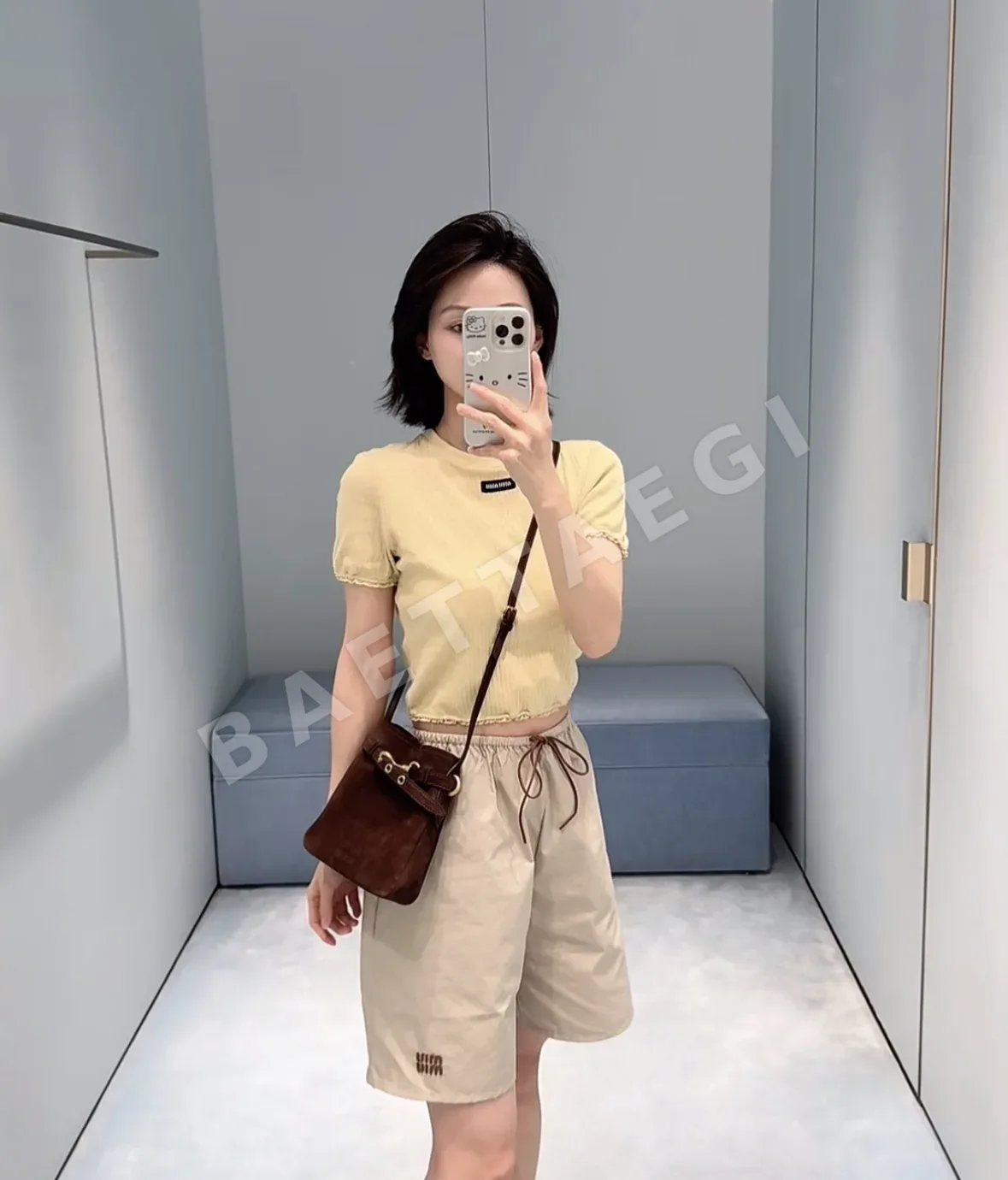 미우미우 레이스 트림 리브 크롭 반팔 티셔츠 상세 이미지 9