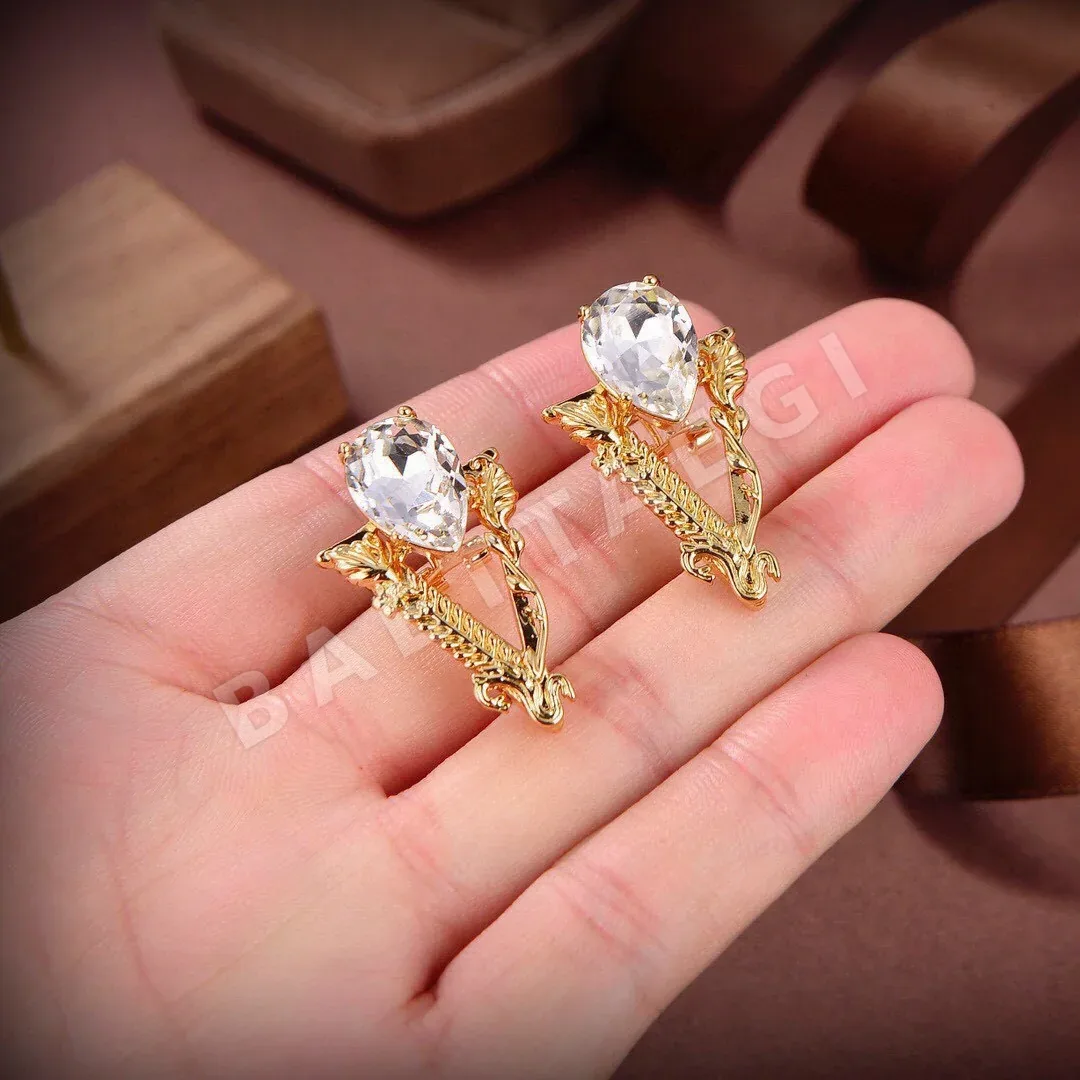 베르사체 귀걸이 63385 Versace Earrings 상세 이미지 9