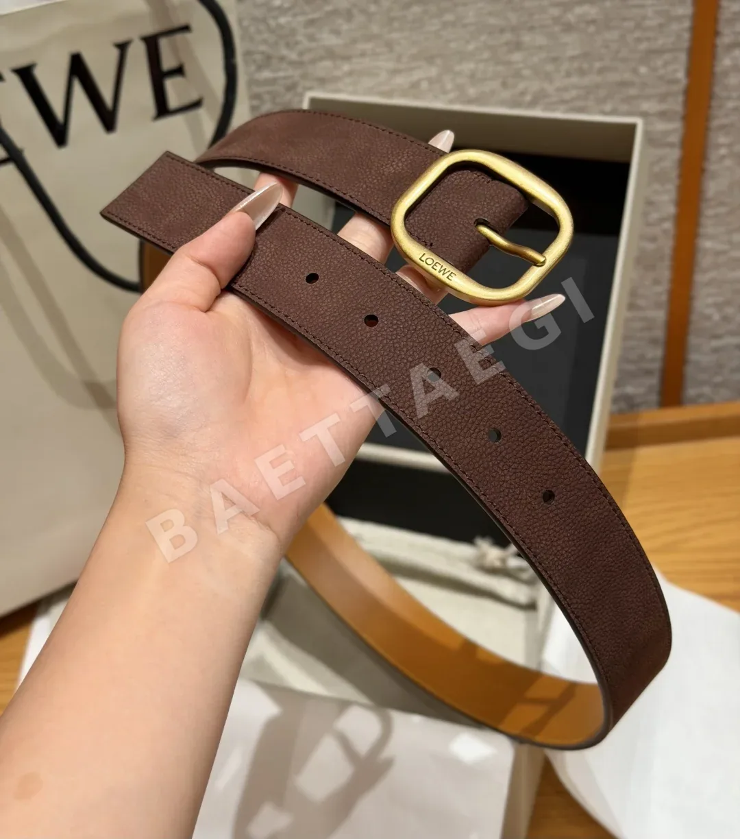로에베 누벅 카프스킨 벨트 상세 이미지 4