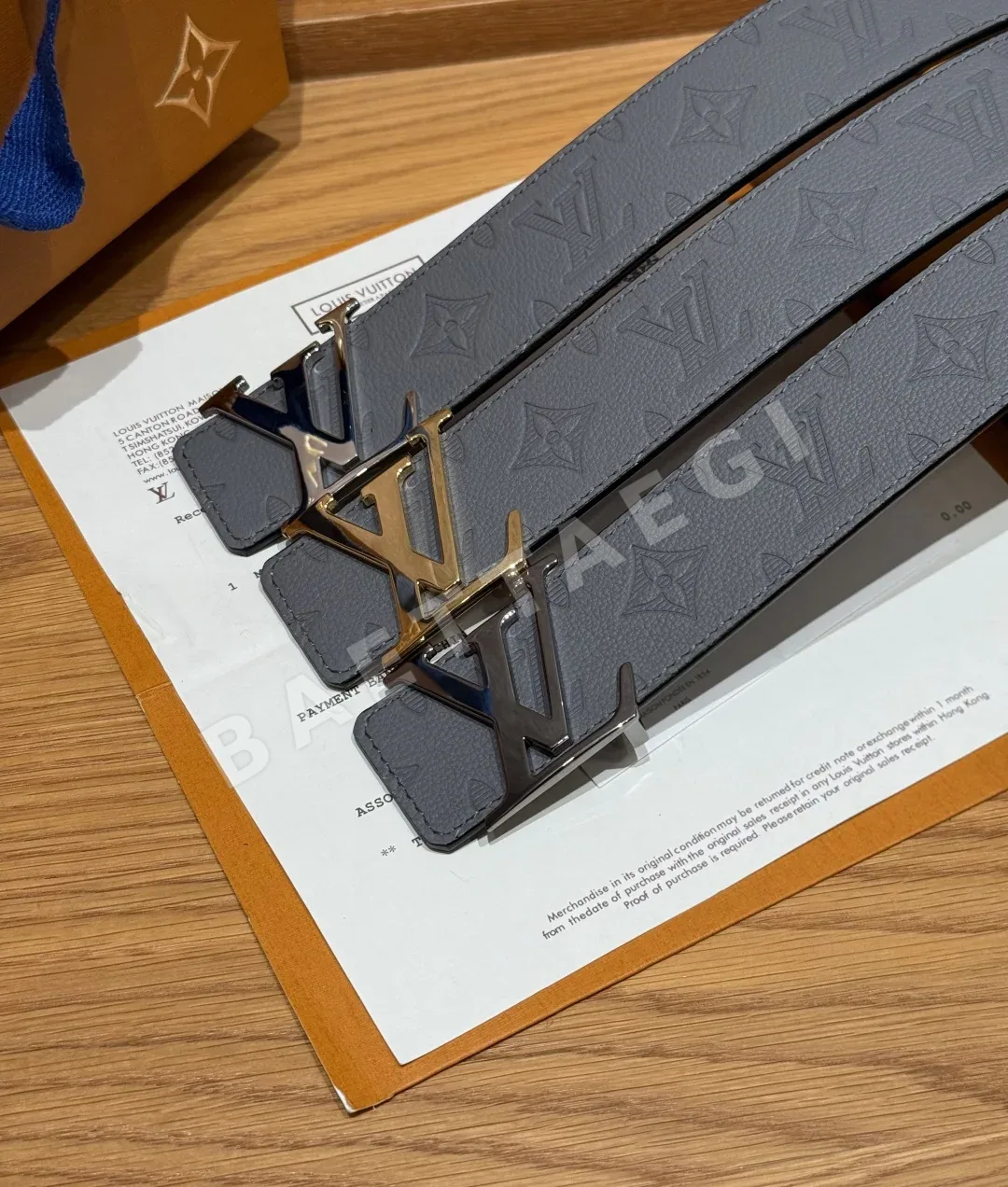 루이비통 이니셜 진주 40mm 양면 가죽 벨트 상세 이미지 4