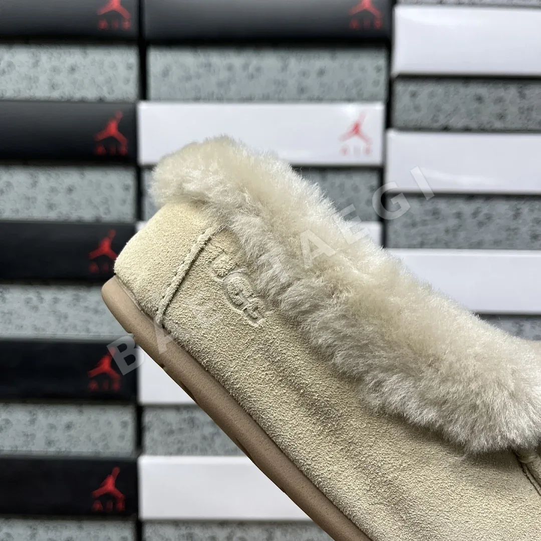 어그 [TOP] MNL 208942 UGG MNL 상세 이미지 2