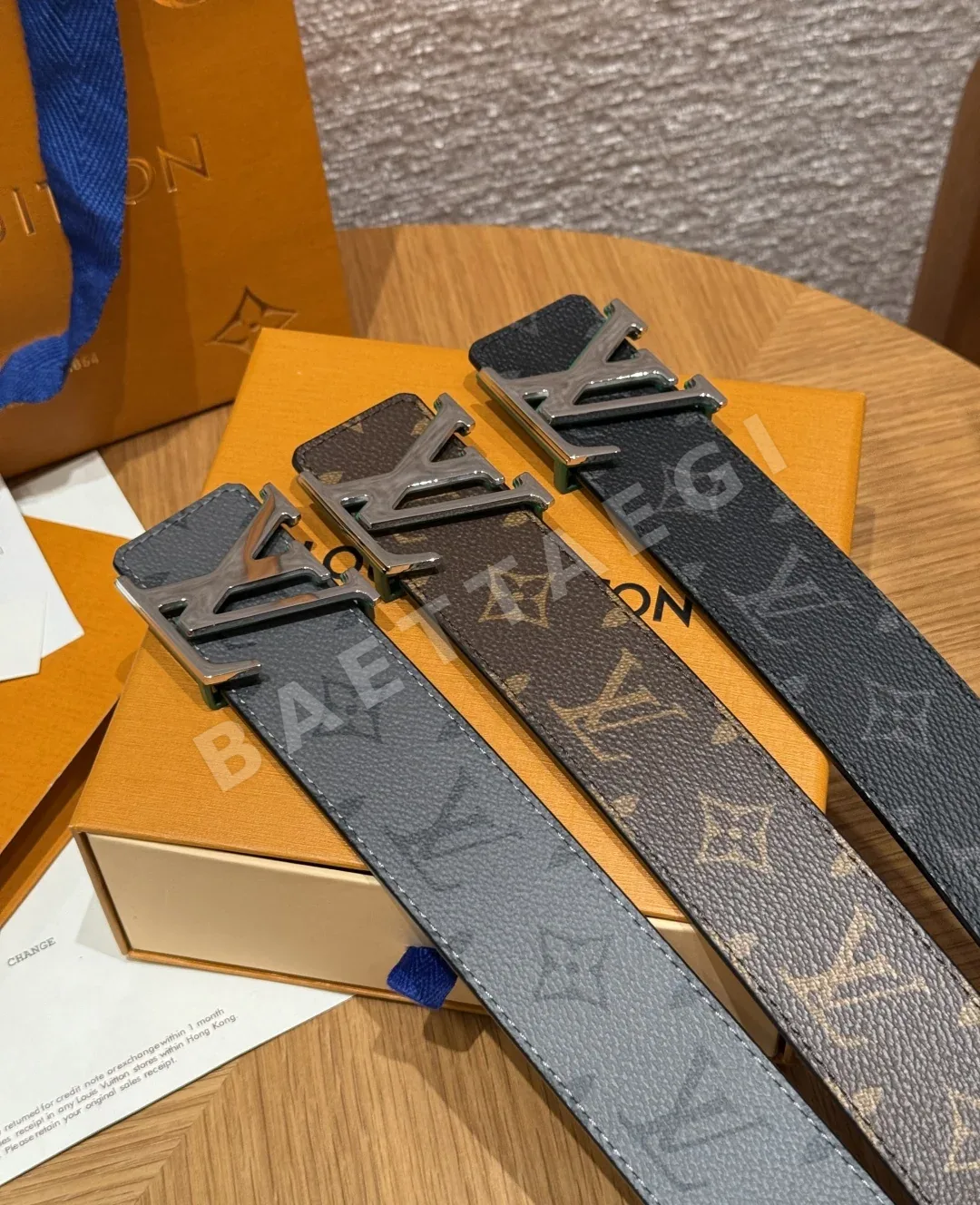 루이비통 이니셜 버클 40mm 리버시블 벨트 상세 이미지 6