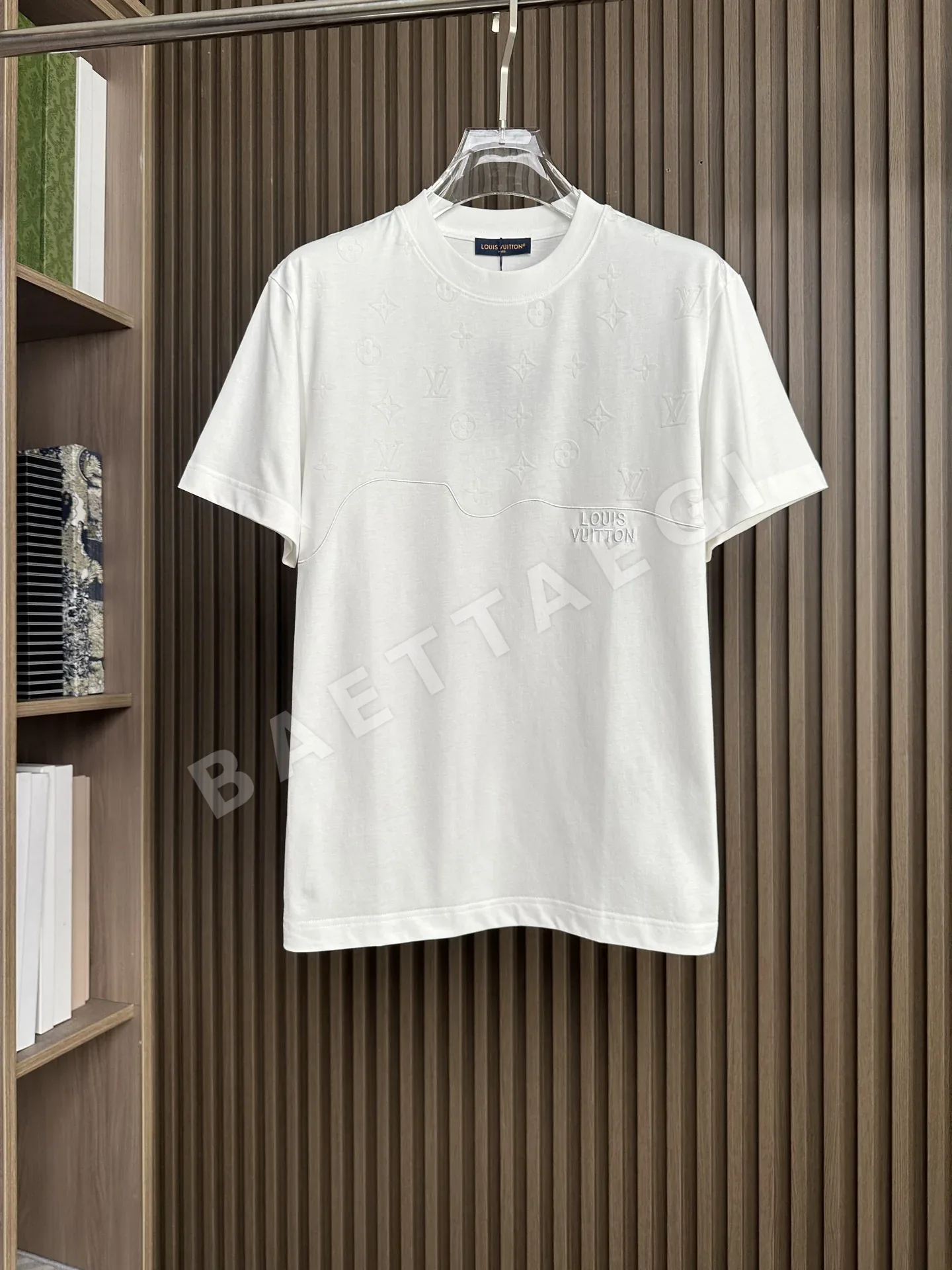 루이비통 남성 크루넥 반팔 티셔츠 48673