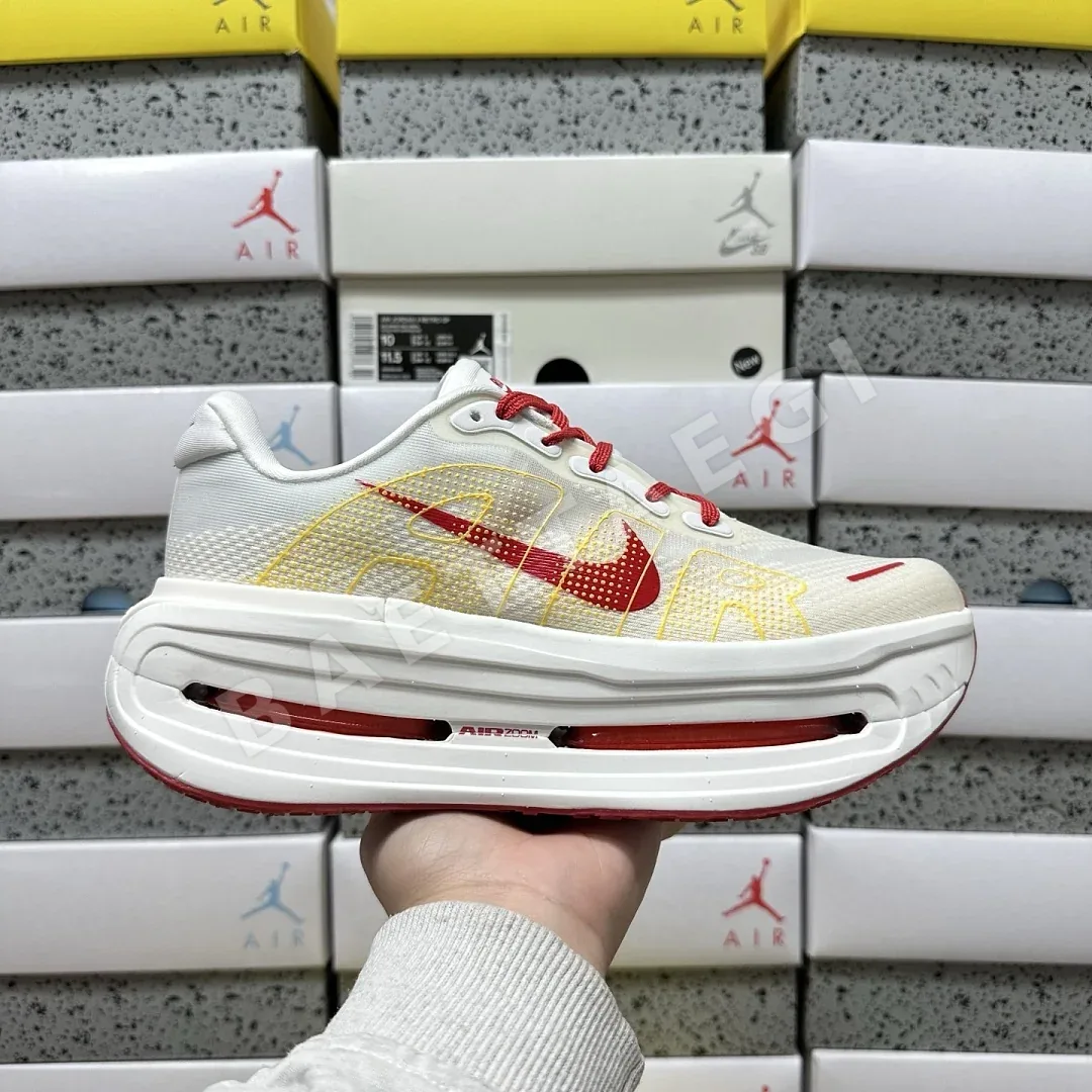 나이키 [5A] 보메로 프리미엄 HQ2050-980 201648 Nike Vomero Premium 상세 이미지 3