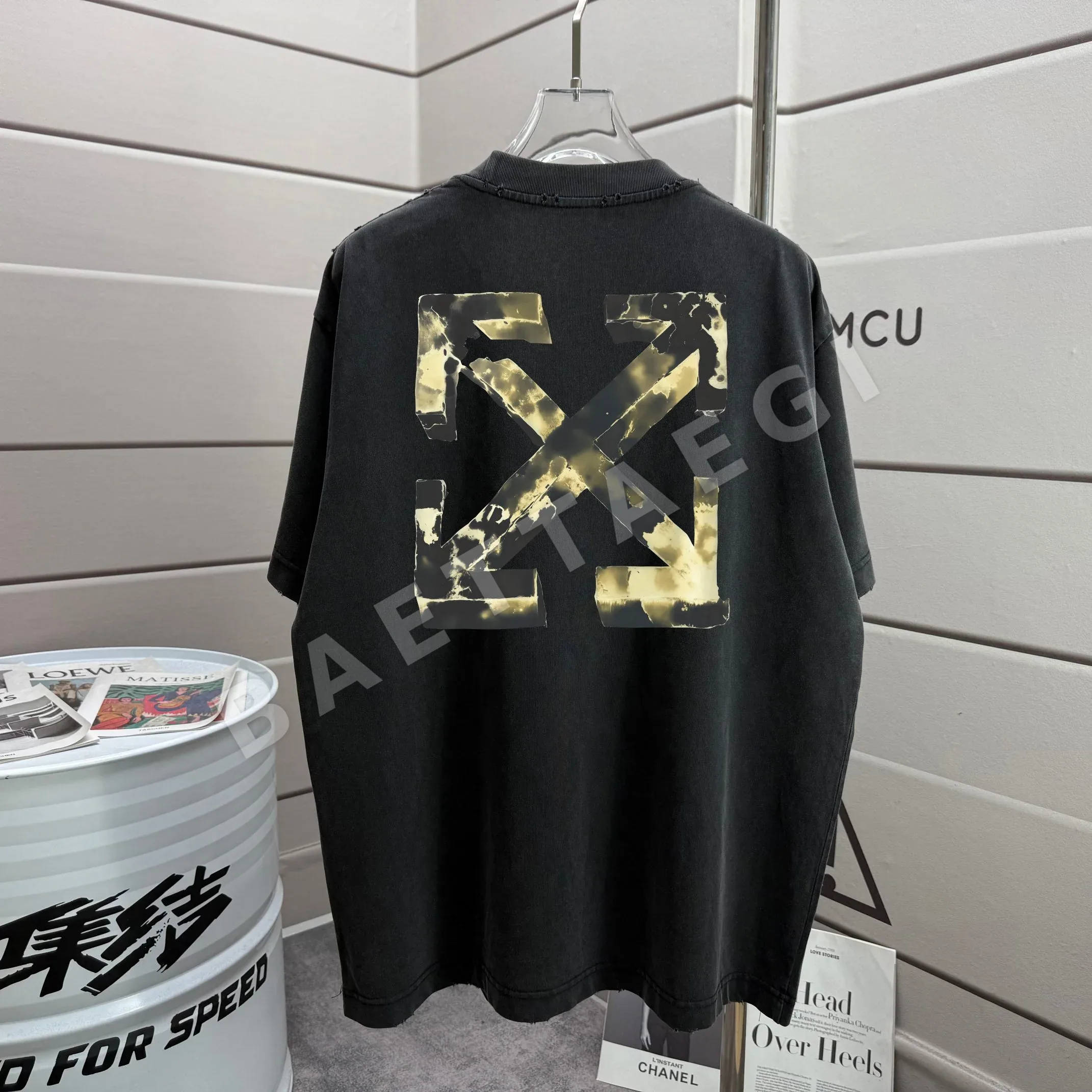 오프화이트 남여공용 반팔 SS 49586