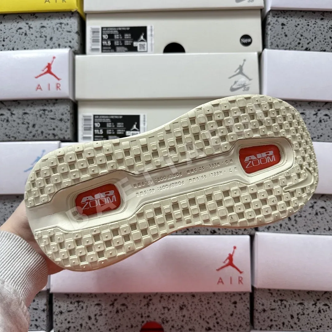 나이키 [5A] 보메로 프리미엄 옐로우 오렌지 HQ2050-100 201621 Nike Vomero Premium 상세 이미지 6