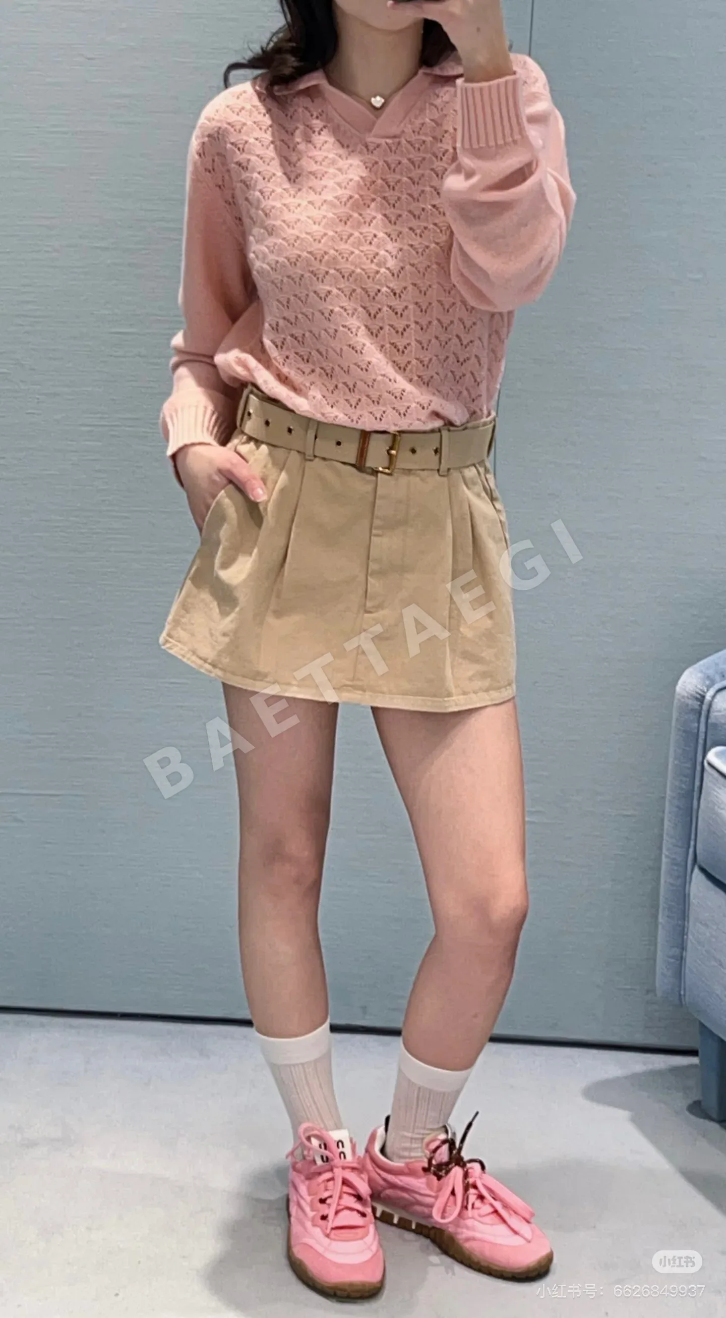 미우미우 벚꽃 핑크 배색 울 캐시미어 니트 폴로셔츠 상세 이미지 6