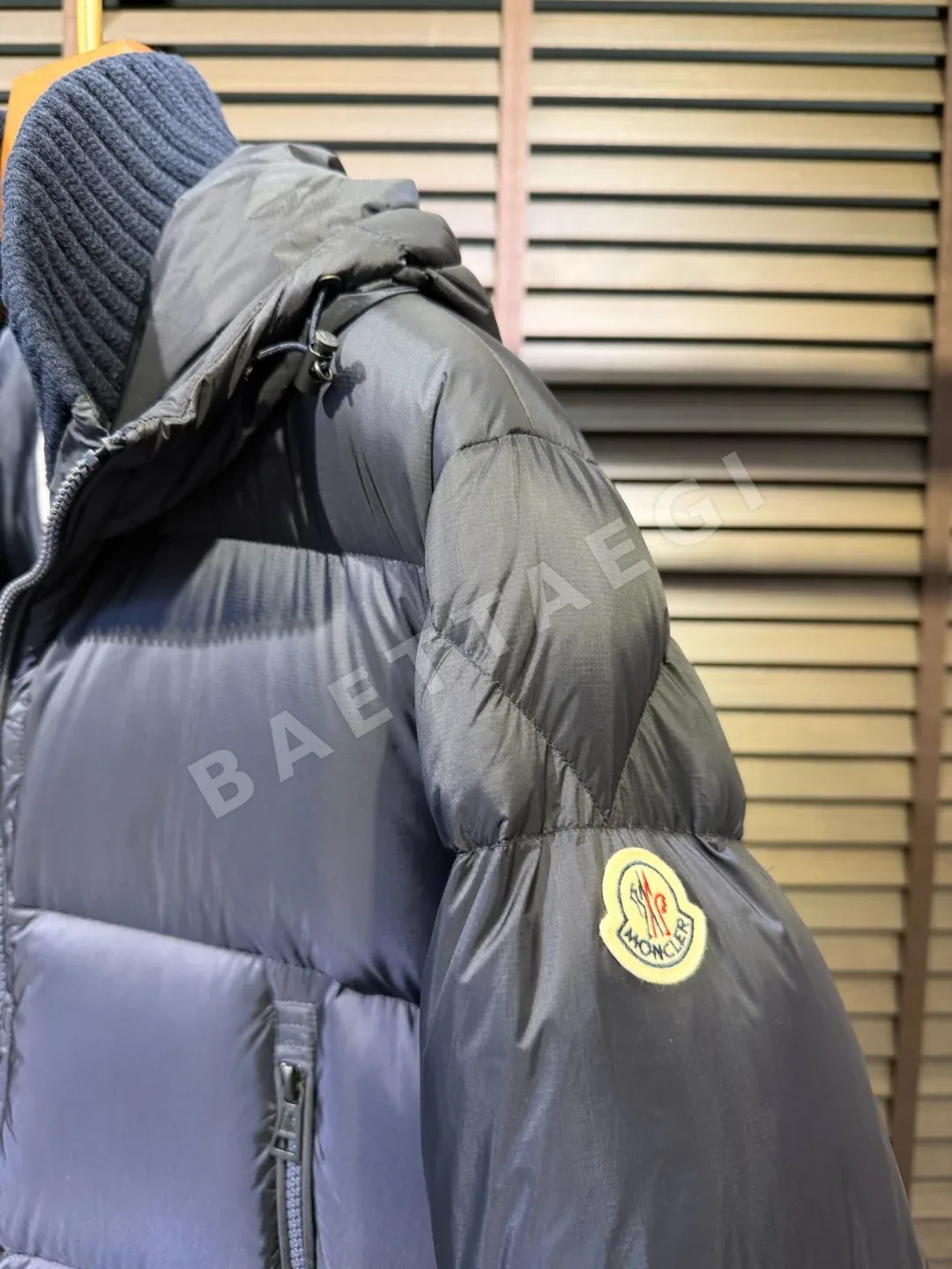 몽클레르 리바우 남성 숏 패딩 상세 이미지 5