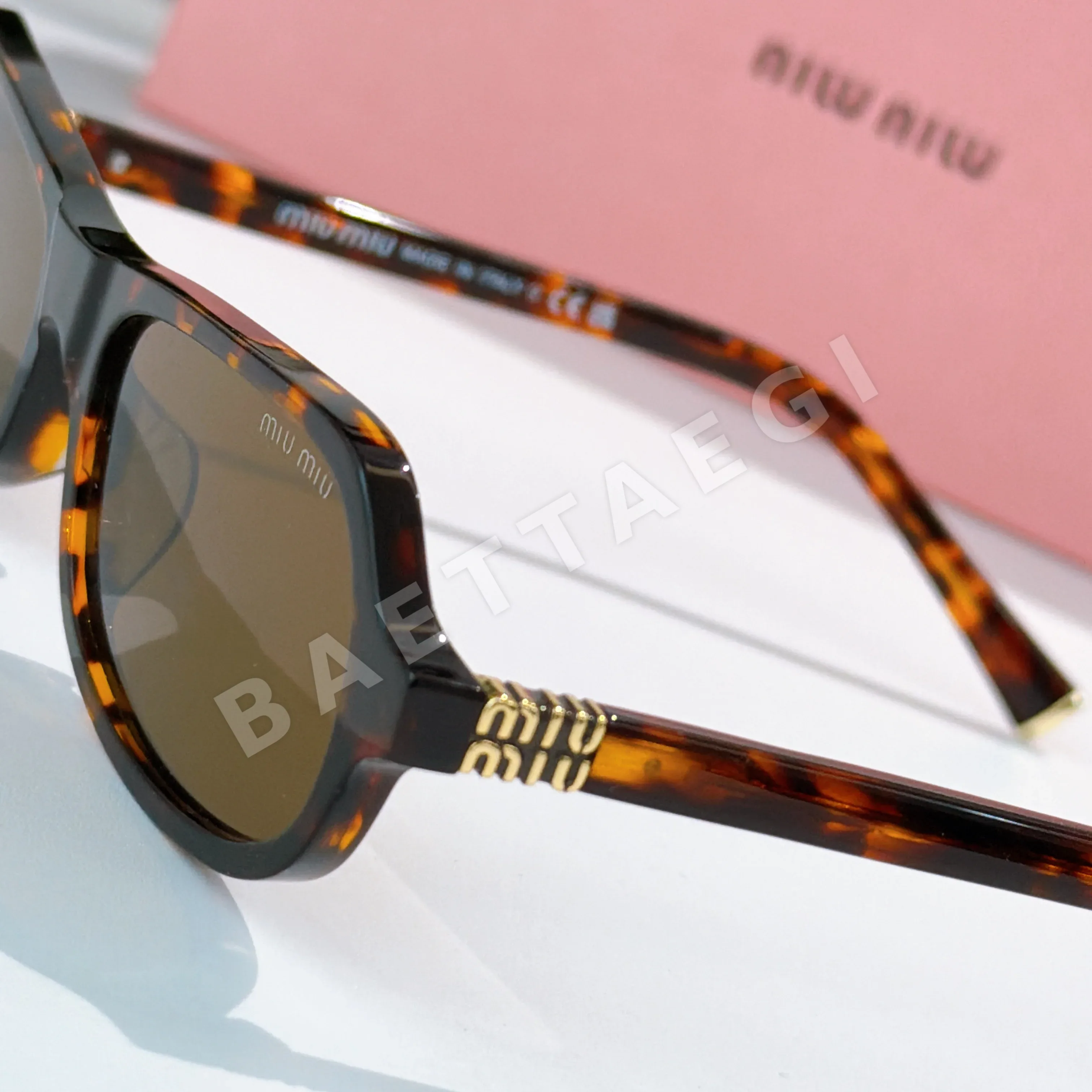 미우미우 선글라스 72949 Miu Miu Sunglasses 상세 이미지 16