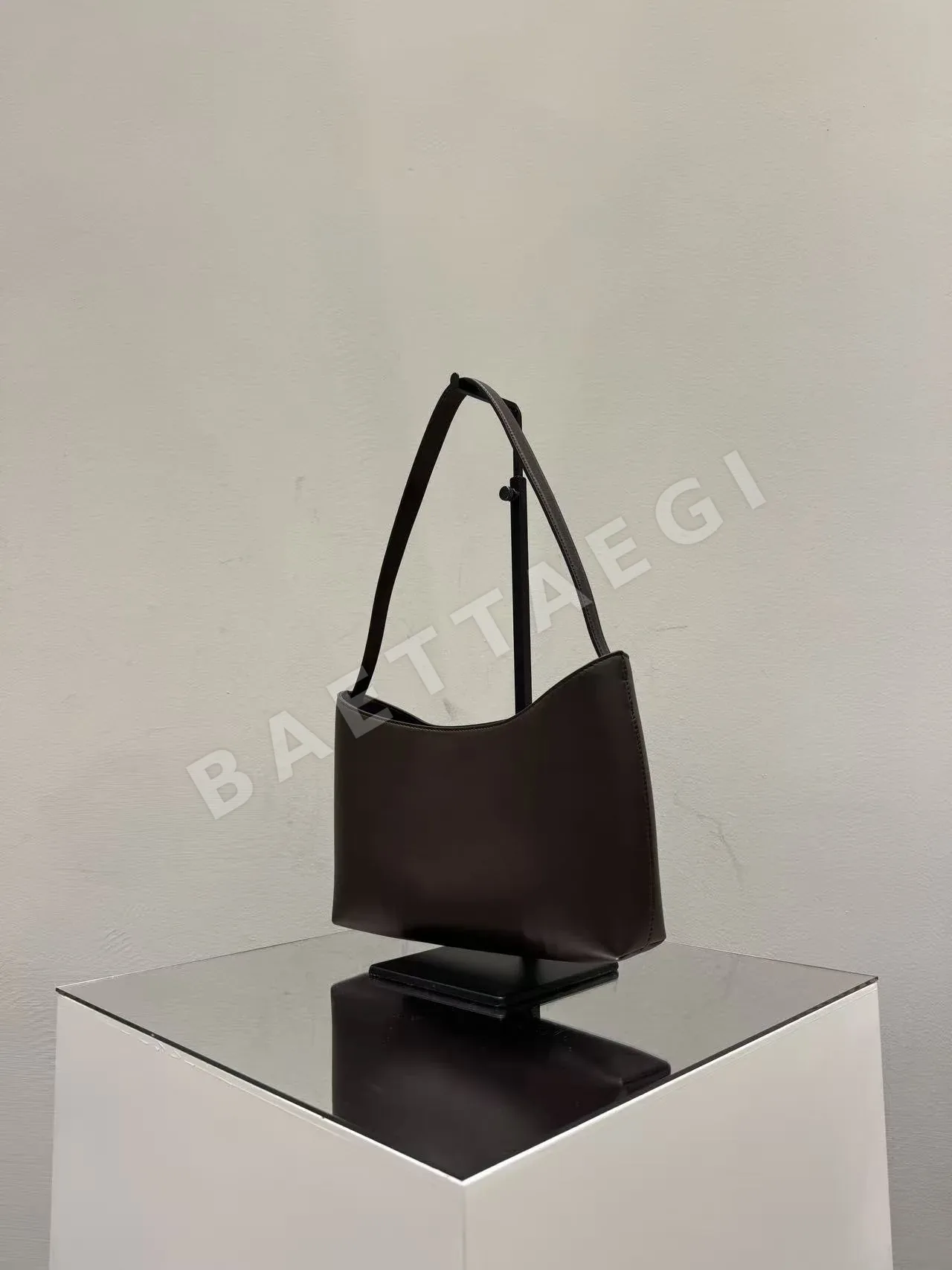 더로우 알마 바게뜨 dark brown 상세 이미지 9