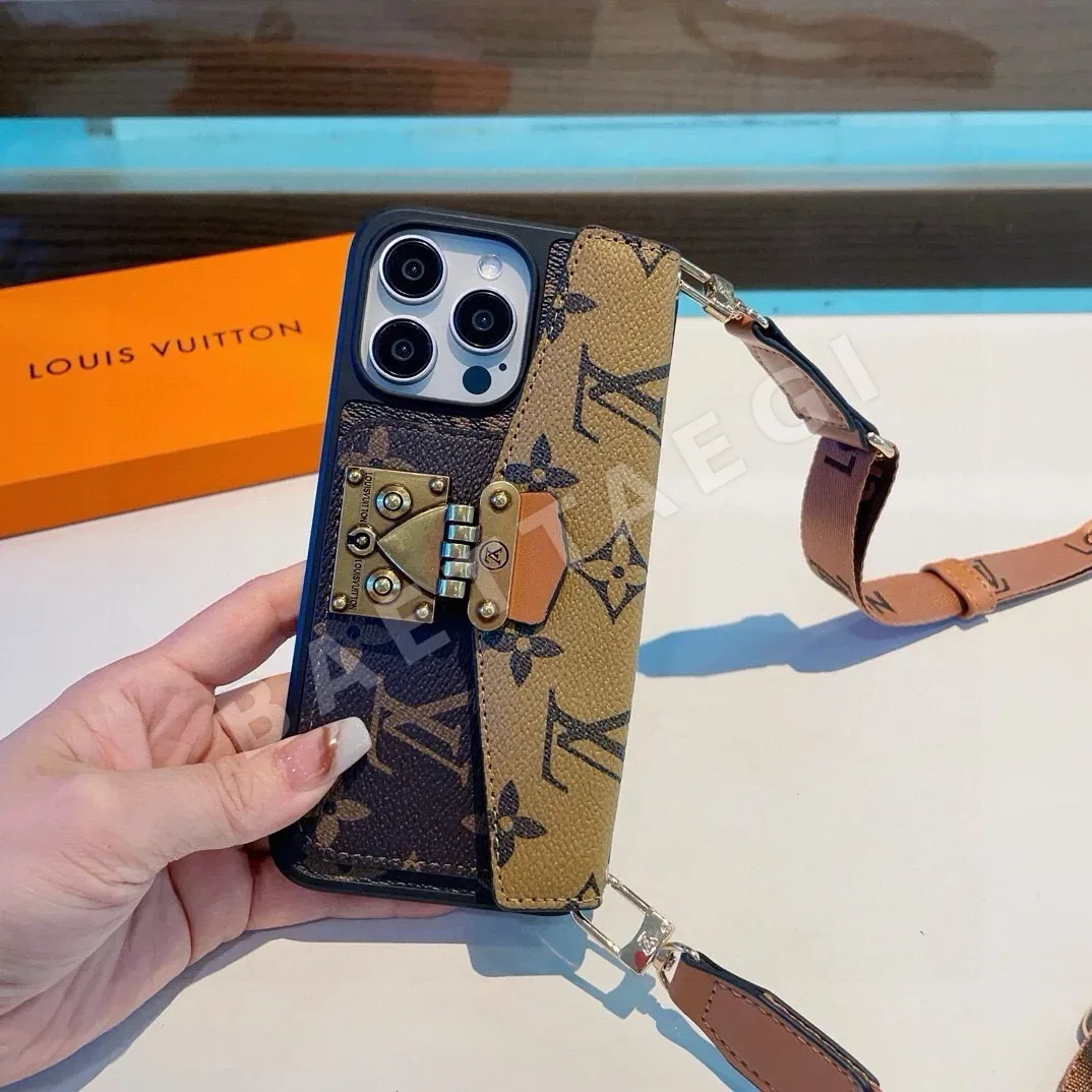 루이비통 모노그램 플립 커버 스마트폰 케이스 상세 이미지 4