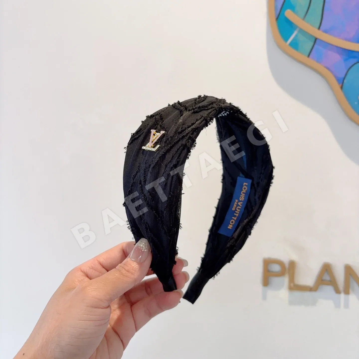 루이비통 센터 노트 헤드밴드 헤어악세사리 184004