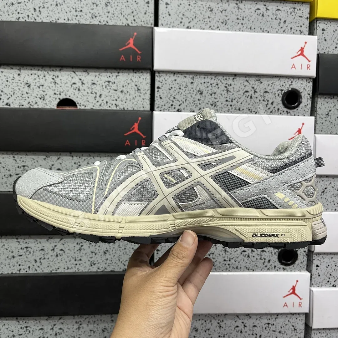 아식스 [XY] 젤 카하나 8 1012A978-028 200335 Asics Gel-Kahana 8 상세 이미지 4