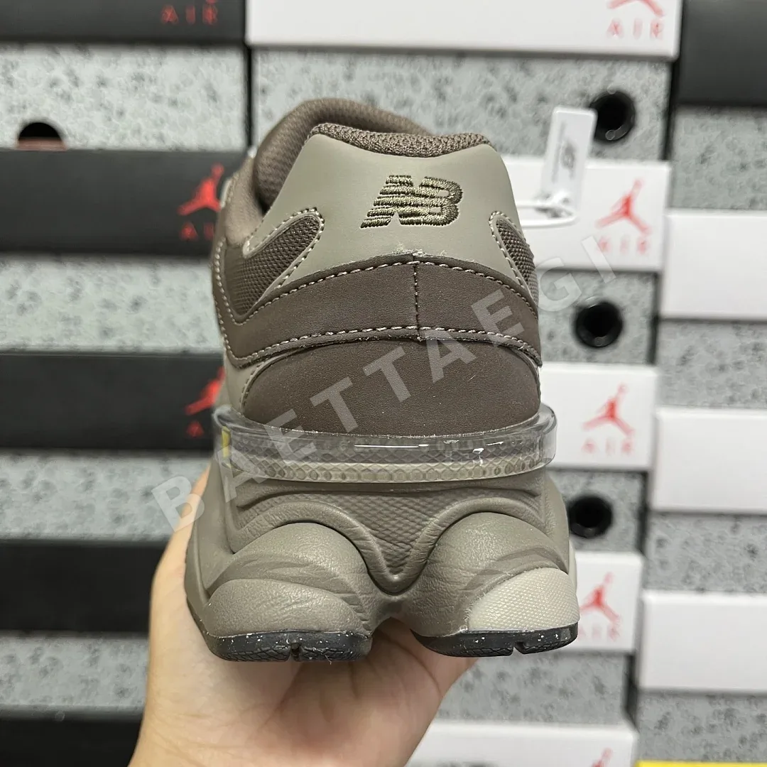 뉴발란스 [C] 9060 U9060493 202219 New Balance 9060 상세 이미지 4