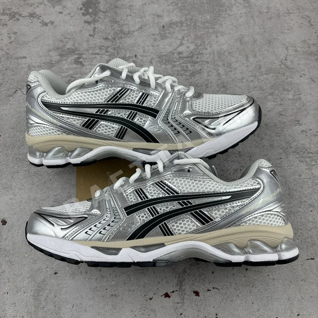 아식스 [TOP] 젤 카야노 14 1203A537-110 200264 Asics Gel-Kayano 14 White Graphite Grey 상세 이미지 6