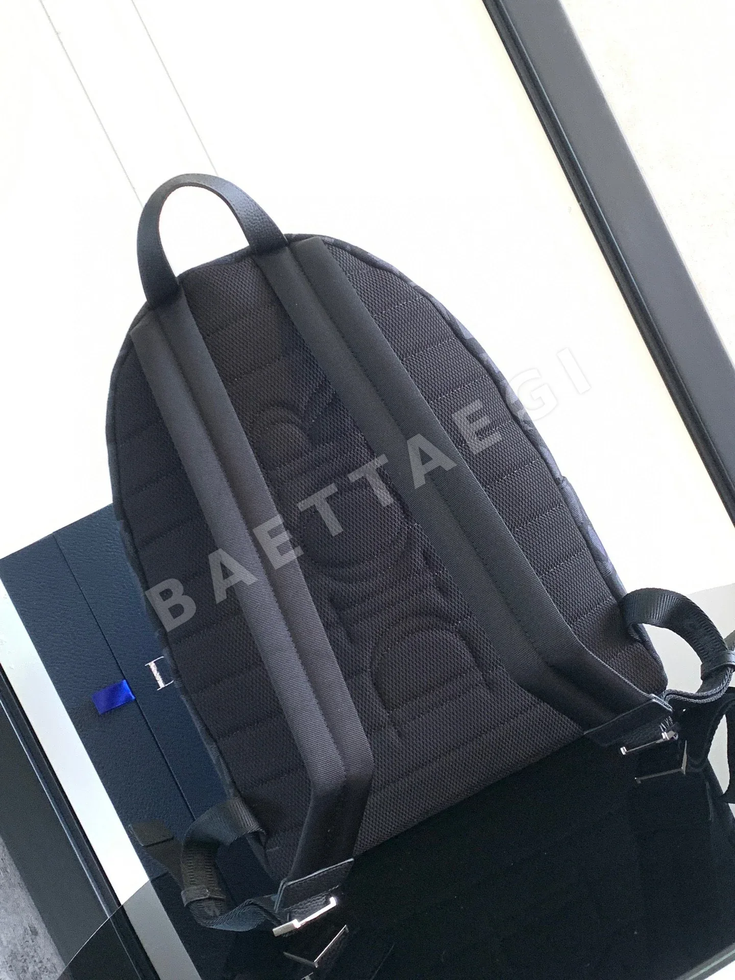 디올 라이더 백팩 상세 이미지 3