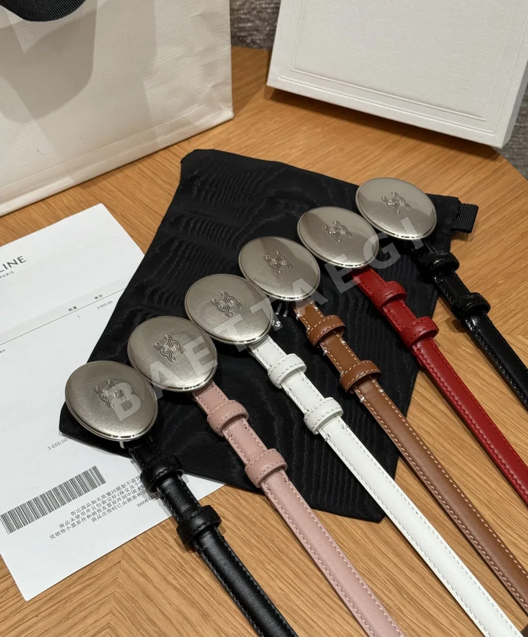 셀린느 트리옹 가죽 13mm 벨트 상세 이미지 3