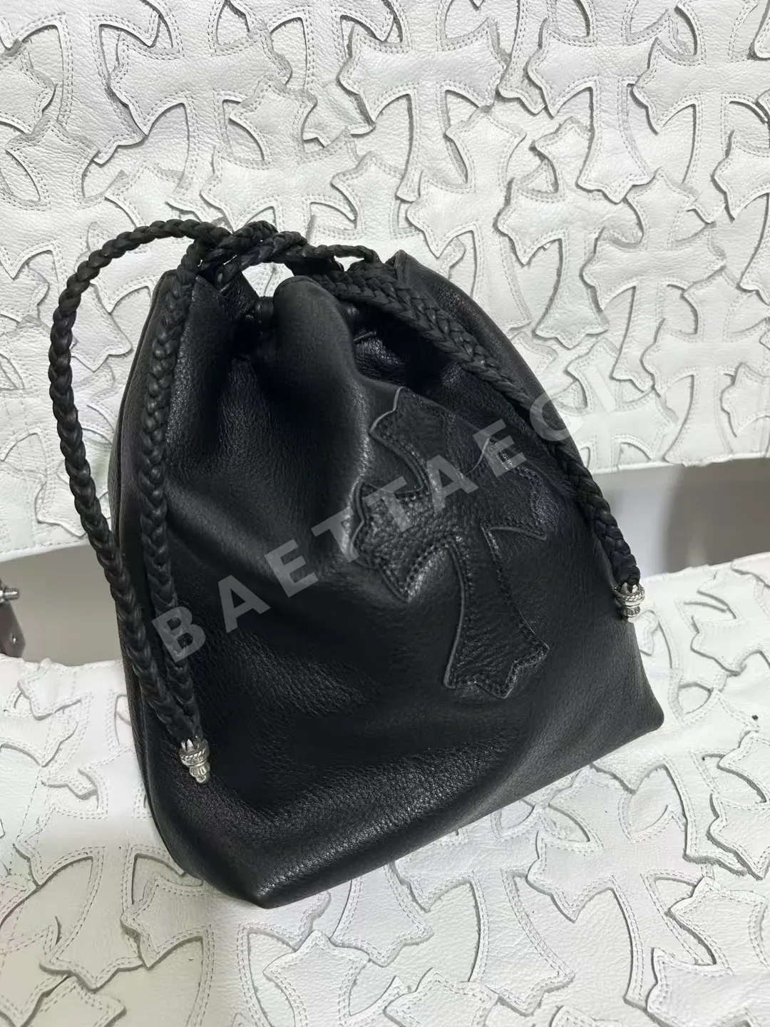 크롬하츠 925 롤 버킷 토일러리 가방 상세 이미지 2