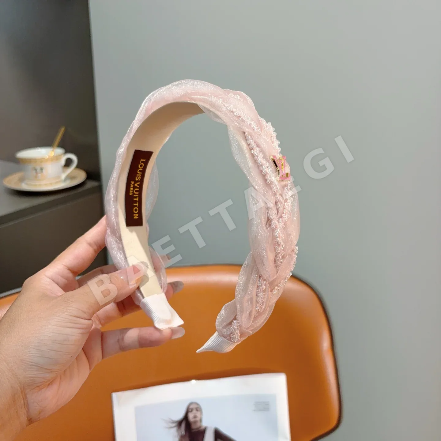 루이비통 꼬임 헤드밴드 헤어악세 상세 이미지 2