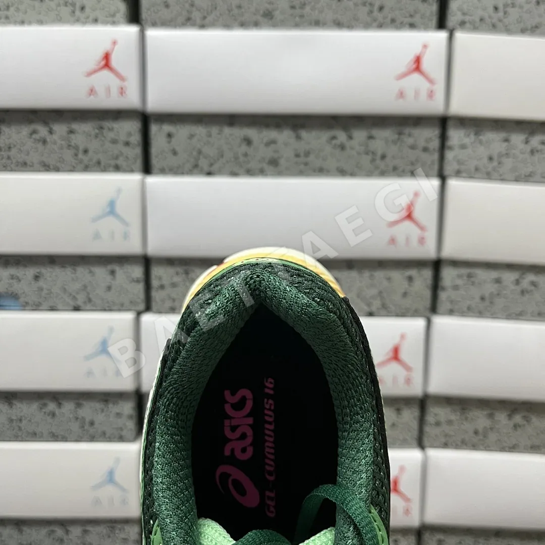 아식스 [TOP] 젤 큐뮬러스 16 1203A763-100 200300 Asics Gel-Cumulus 16 Green Cream Ivory 상세 이미지 5