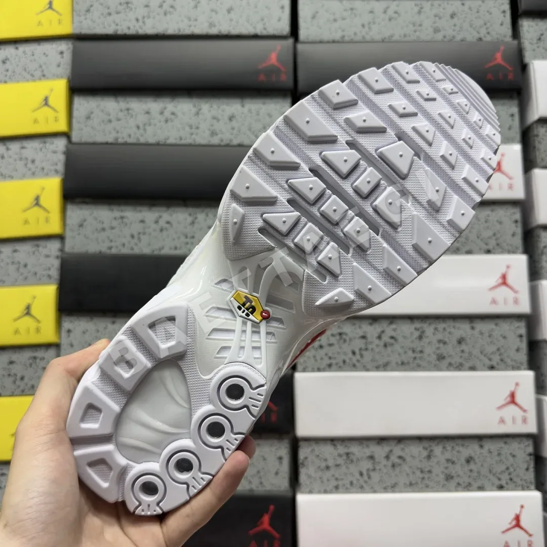 나이키 [TK] 에어 맥스 플러스 DA1472-100 201977 Nike Air Max Plus Supreme White 상세 이미지 9