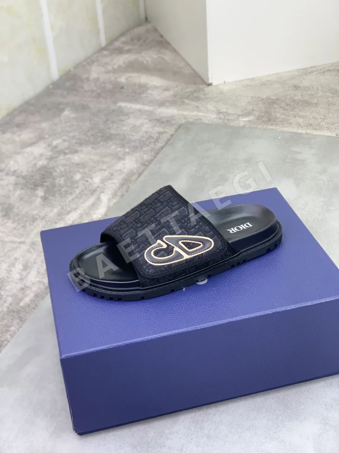 디올 오블리크 자카드 아쿠아 샌들 (Dior Aqua Sandal) 상세 이미지 4