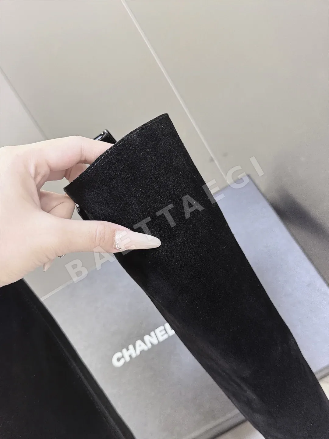샤넬 부츠 램스킨 진주 더블 C 로고 힐 상세 이미지 8