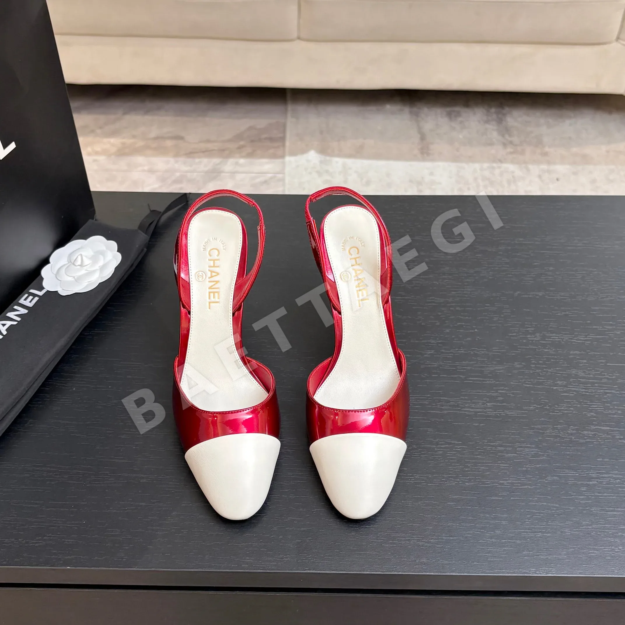 샤넬 더블 C 컷아웃 가을용 하이힐 신발 115373
