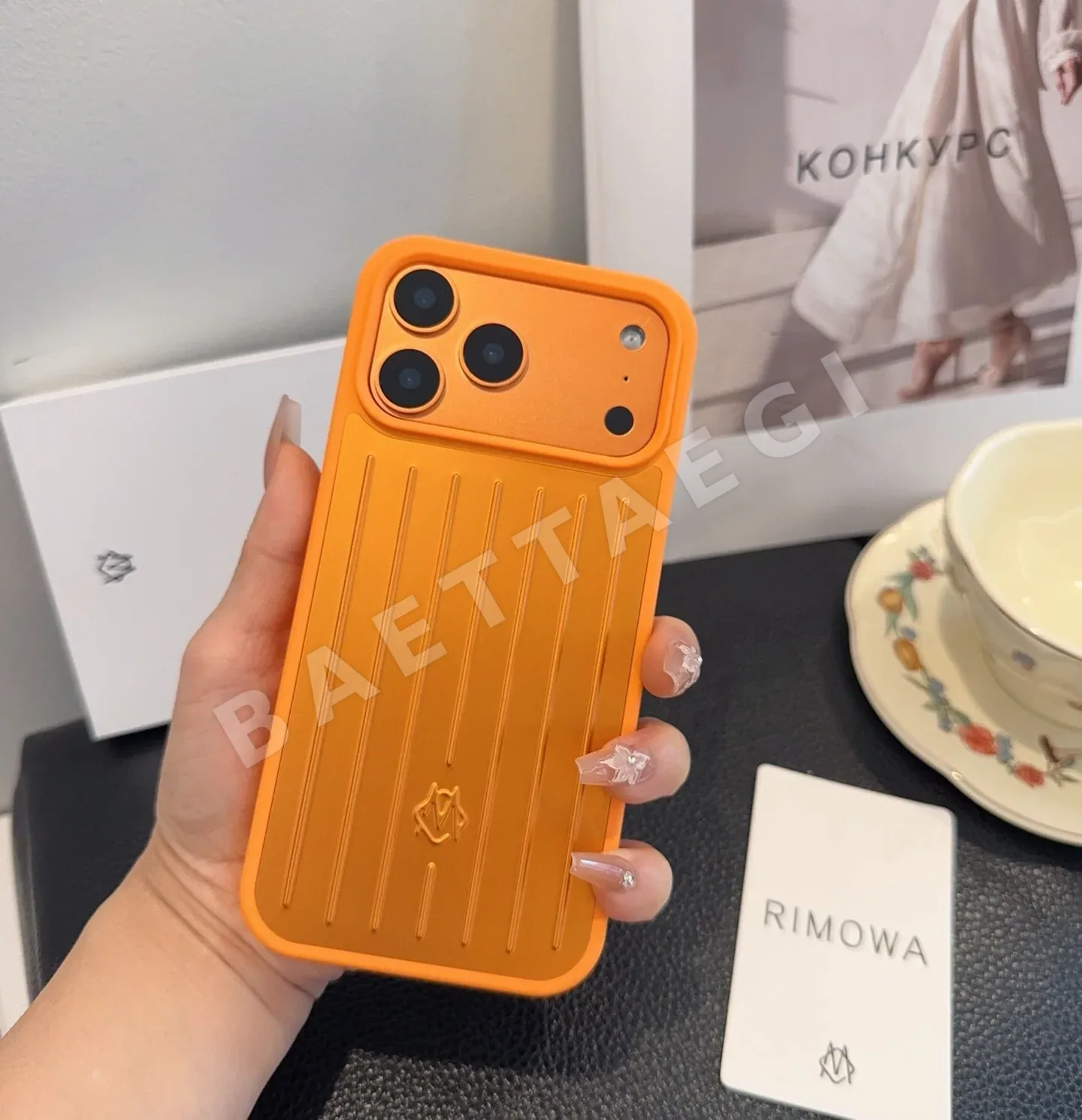 리모와 iPhone 17 시리즈 알루미늄 스마트폰 케이스 상세 이미지 3